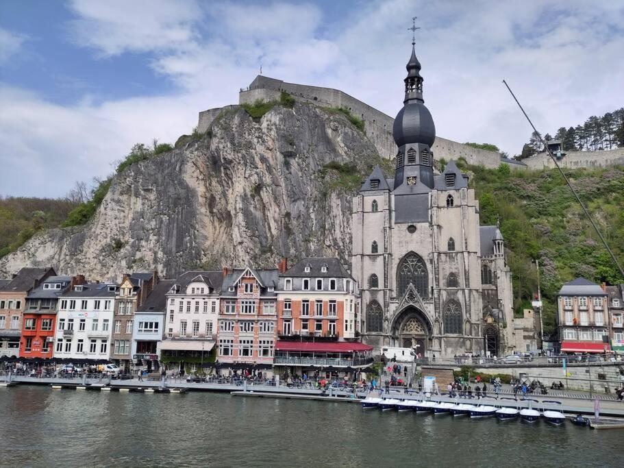 Le Mosan Appartamento Dinant Esterno foto